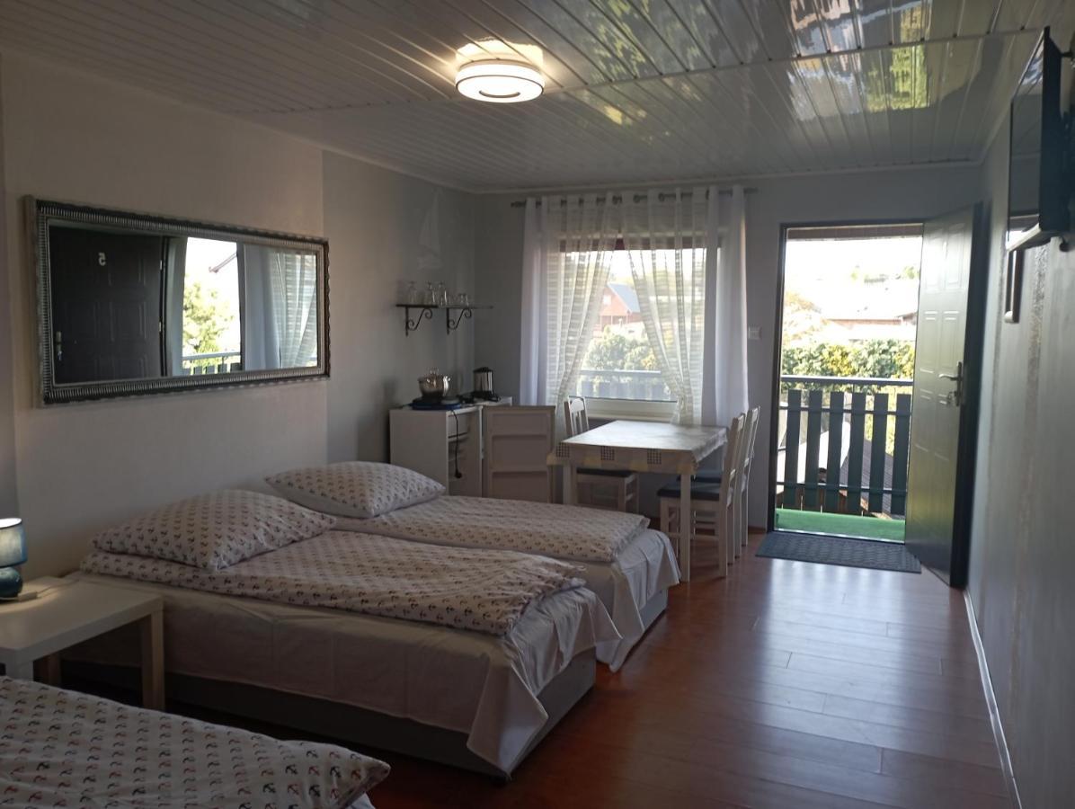 Anrema - Pokoje 21M2 Swarzewo Exterior foto