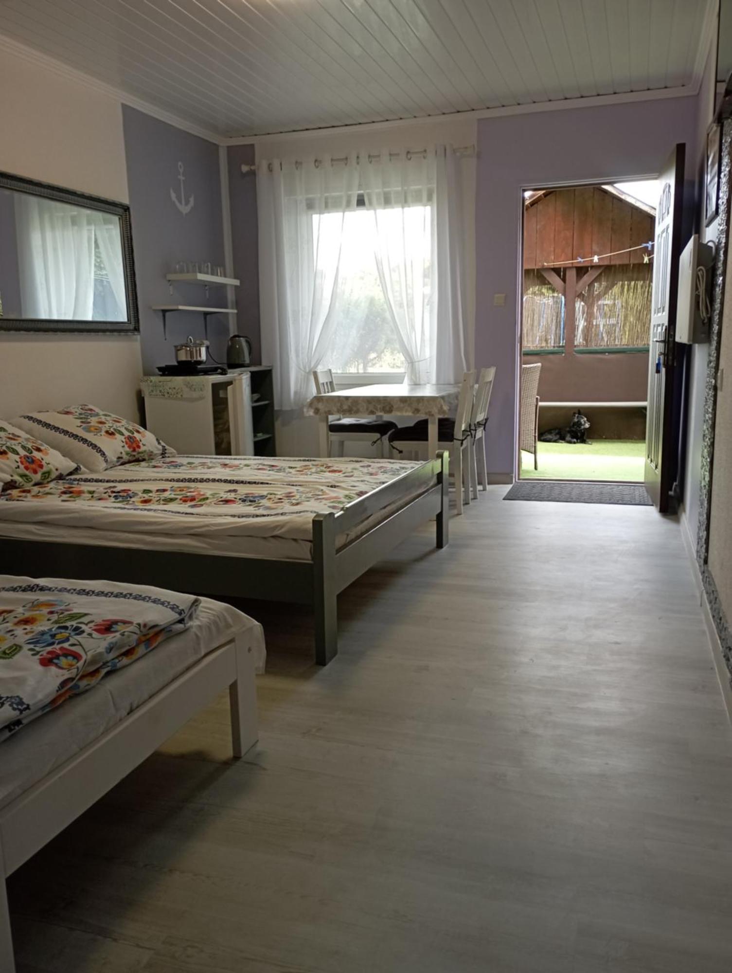 Anrema - Pokoje 21M2 Swarzewo Exterior foto