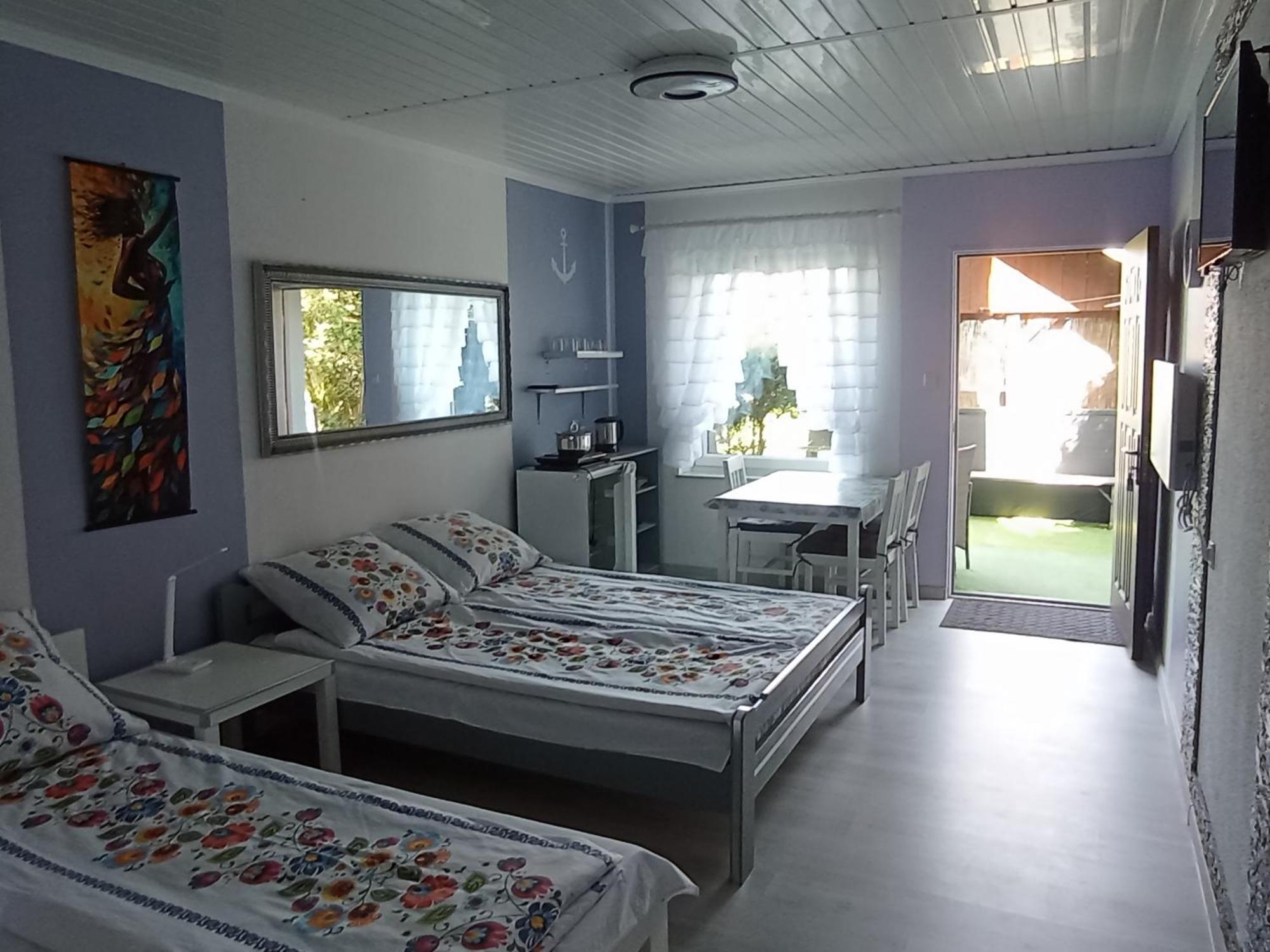 Anrema - Pokoje 21M2 Swarzewo Exterior foto
